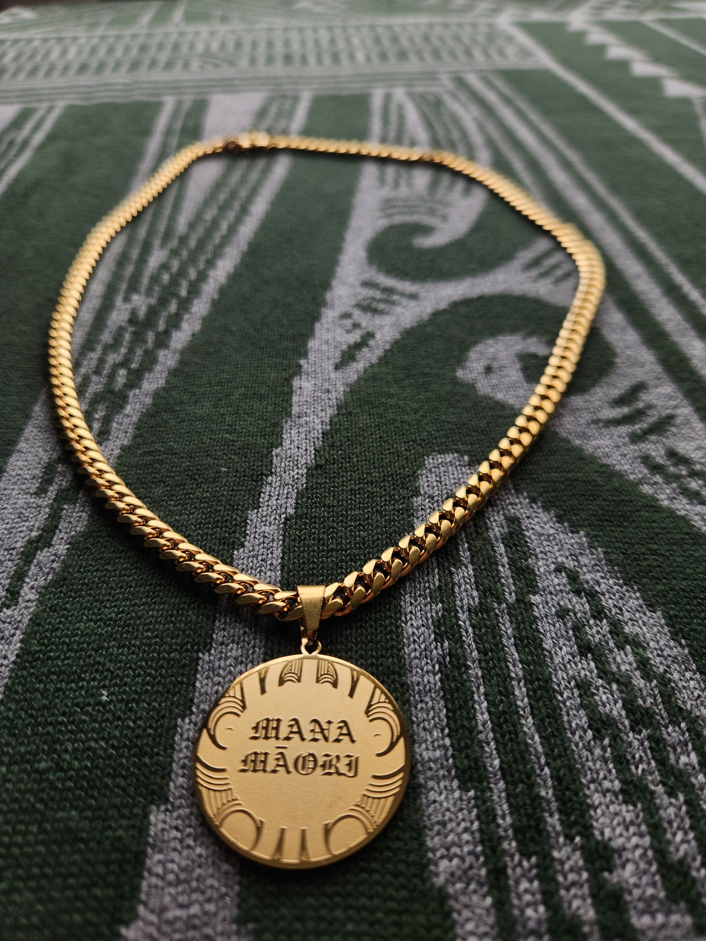 Mana Māori Necklace (Gold)